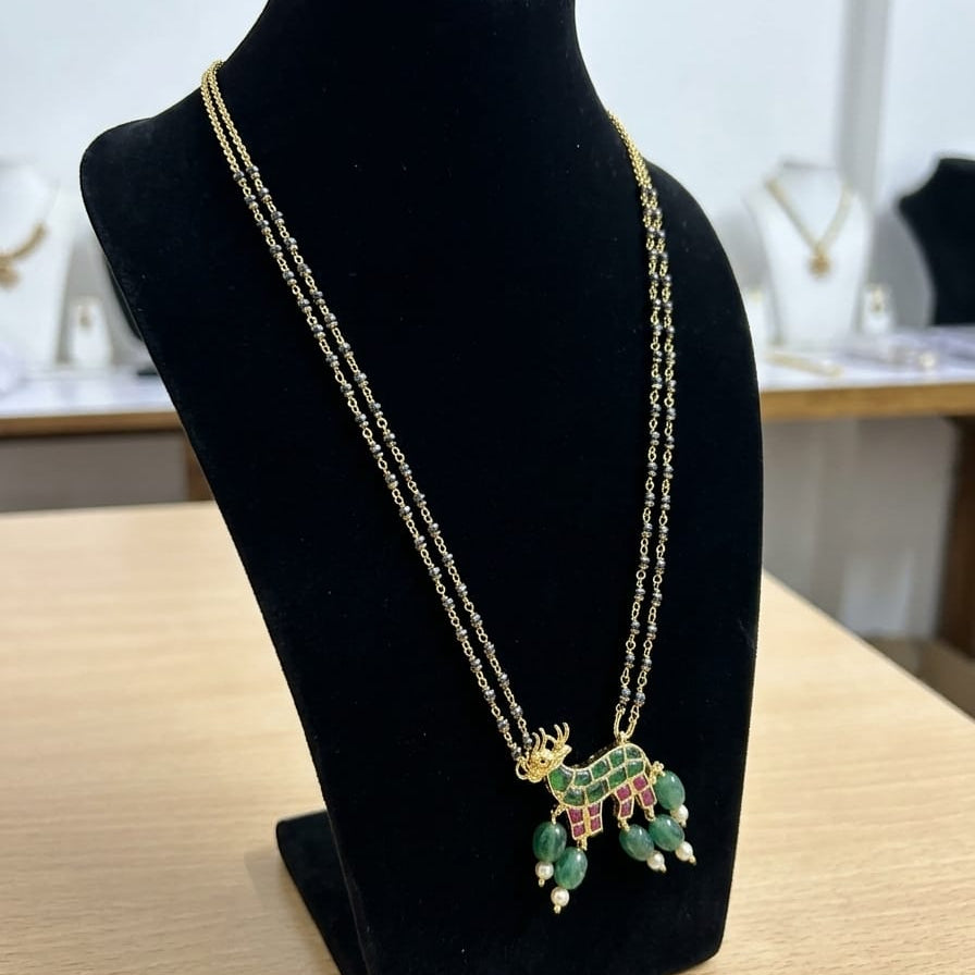 Black diamonds jadau deer Mangalsutra