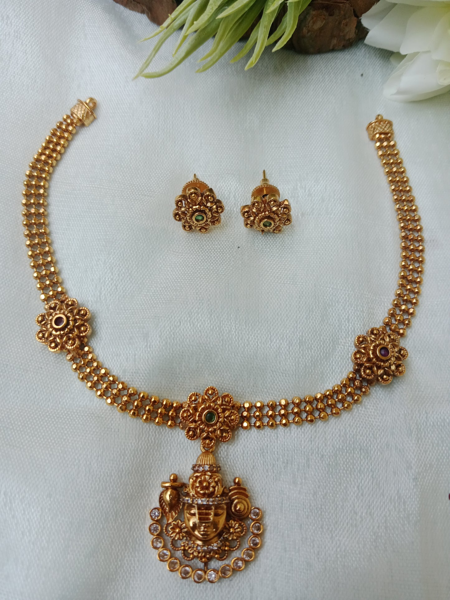 Balaji Tirupati Antique Gold Necklace Set