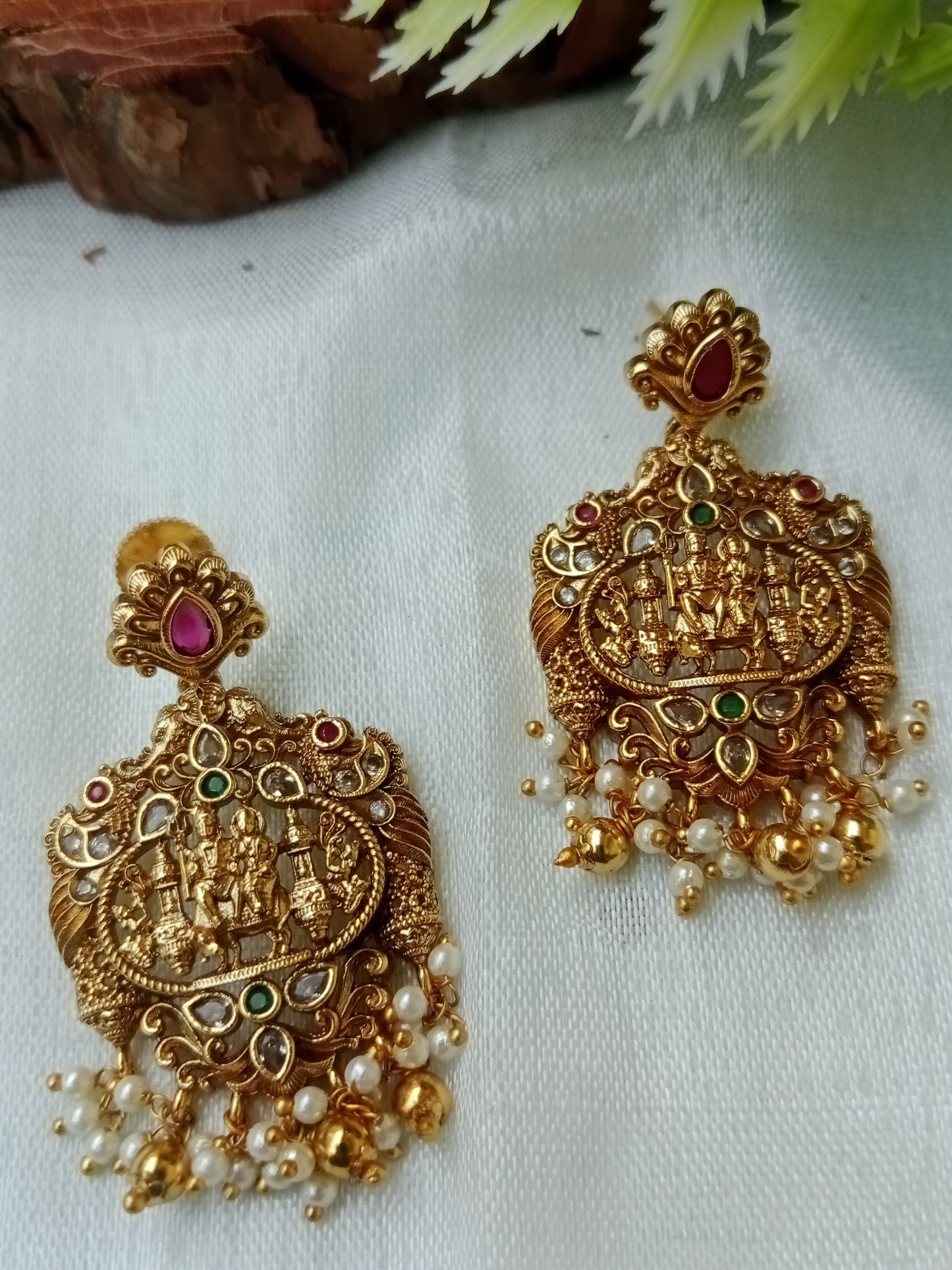 Antique Gold Temple siva parvati  Motif with Pearl & Gold Bead Drops