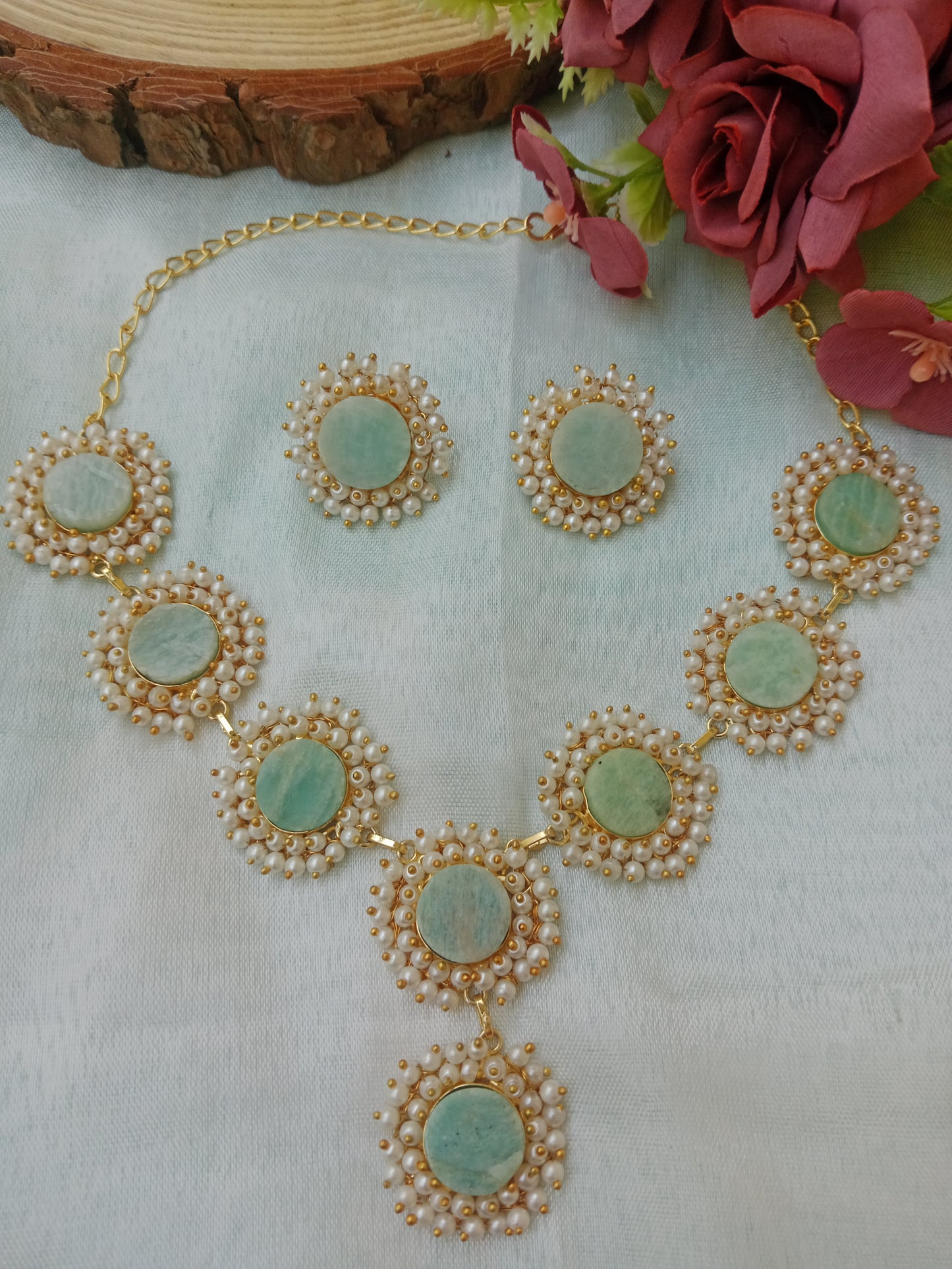 Mint Pearl Cluster Temple Necklace