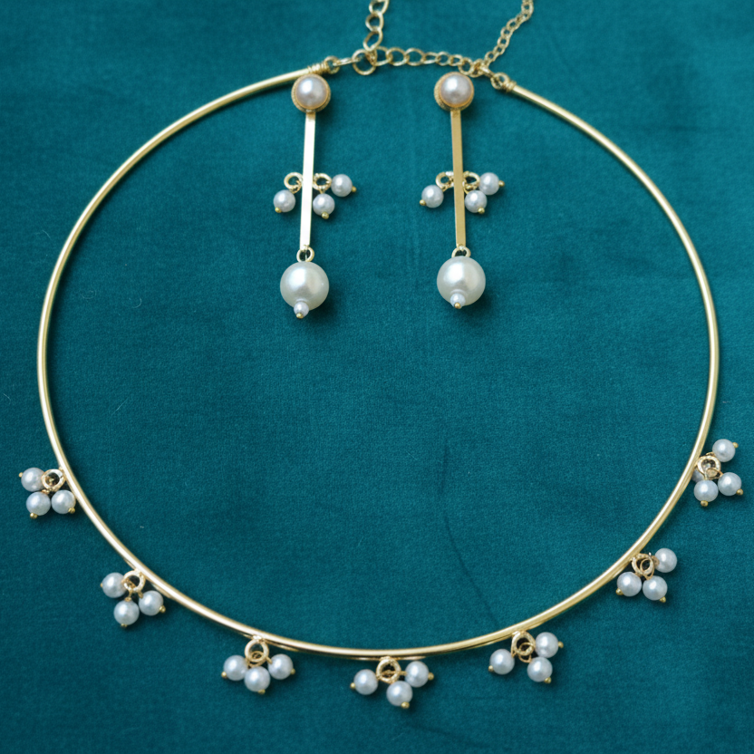 Pearl Cluster Choker Necklace Set with Drop Earrings