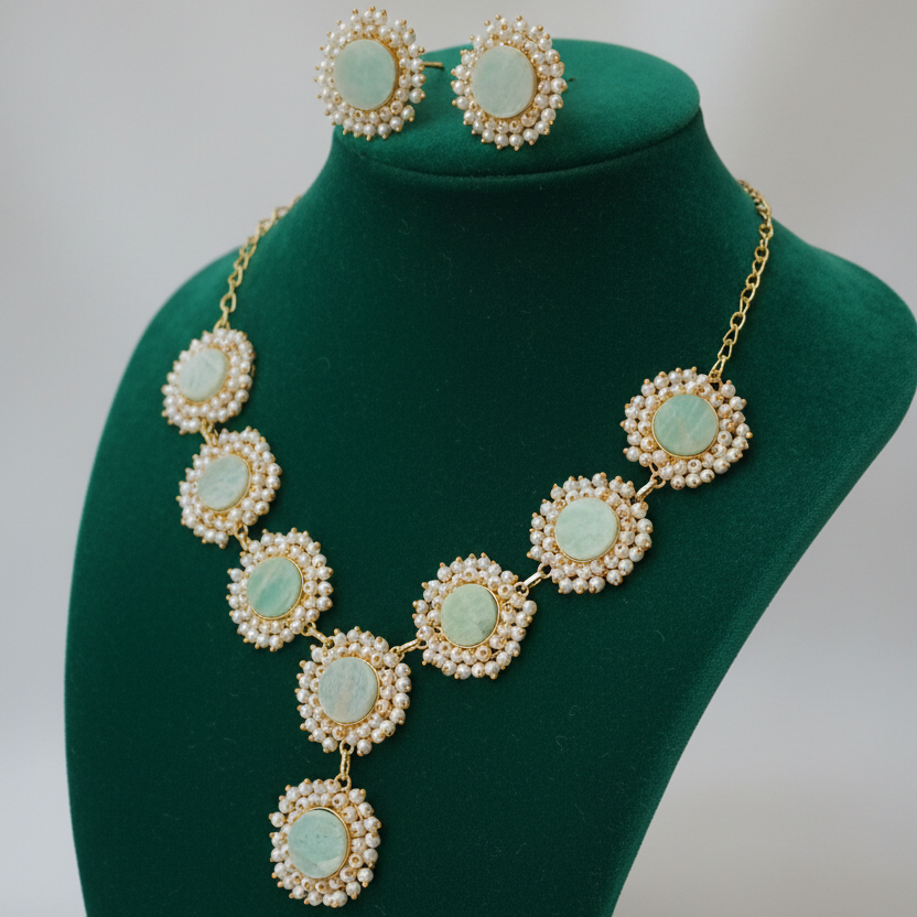 Mint Pearl Cluster Temple Necklace